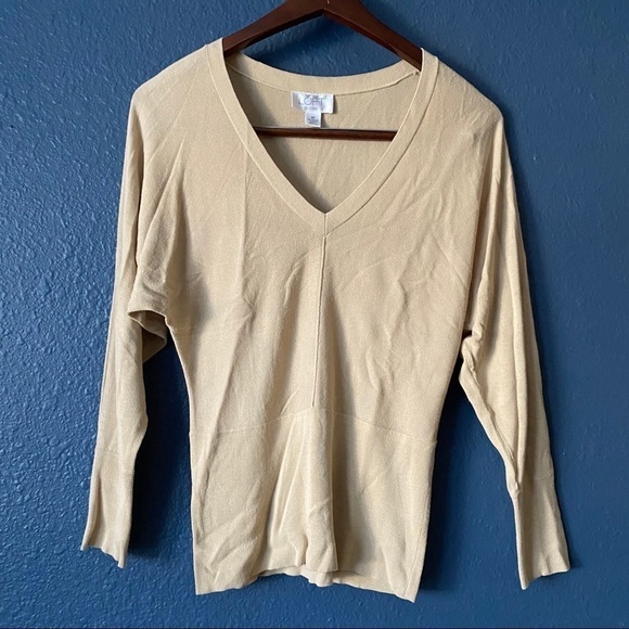 LOFT Camel V-Neck Batwing Lightweight Sweater Women’s Size Small Petite - Picture 1 of 8